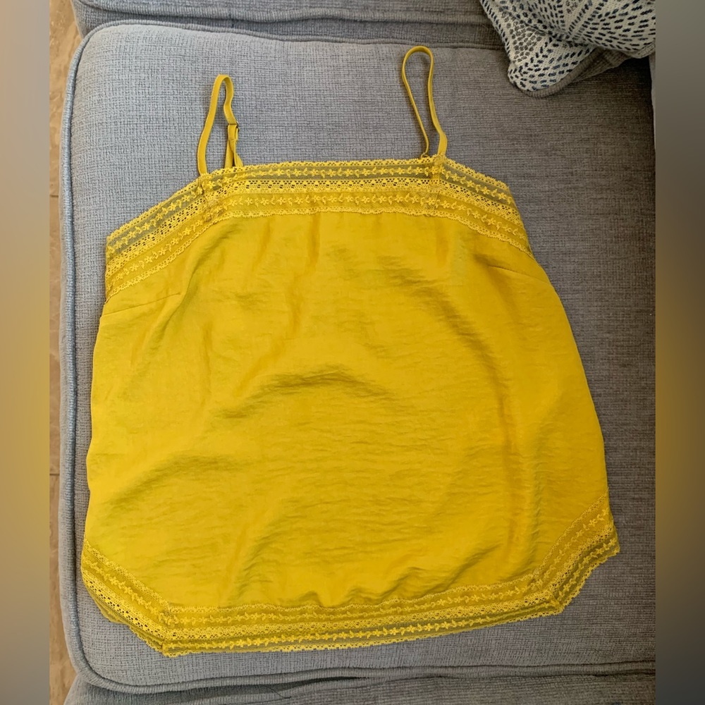 Abercrombie and Fitch Top
